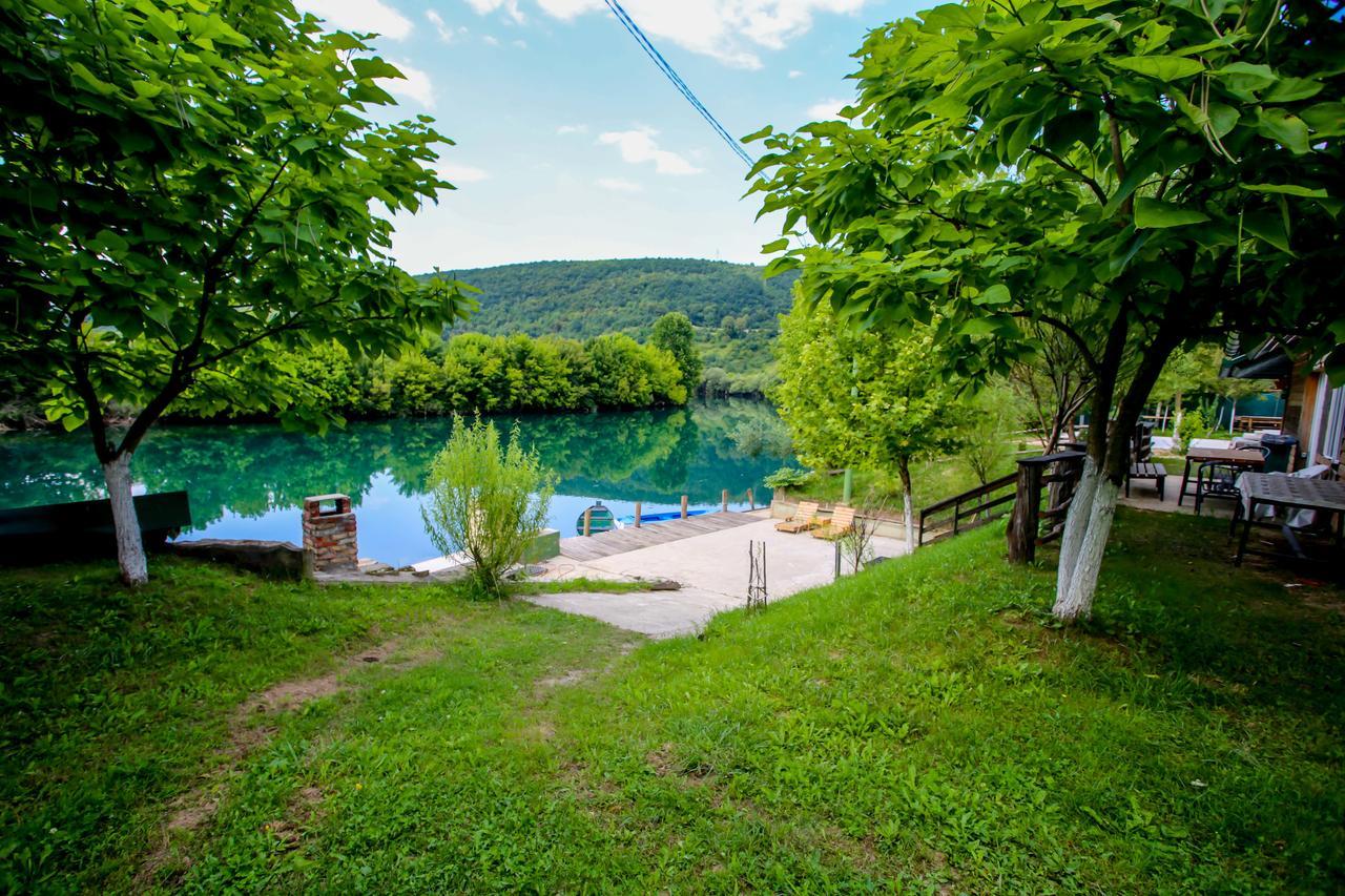 Apartments River Una 4 Bihać Exteriör bild